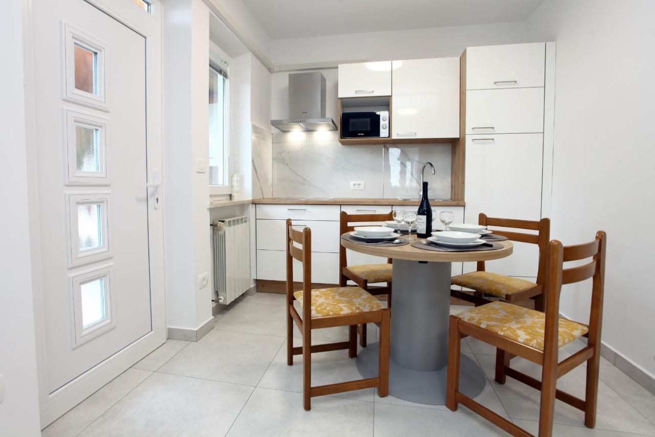 Sea View Apartments Portoroz ZM Zewnętrze zdjęcie