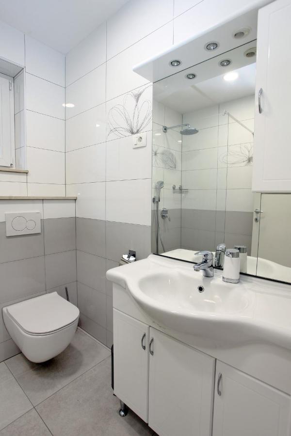 Sea View Apartments Portoroz ZM Zewnętrze zdjęcie
