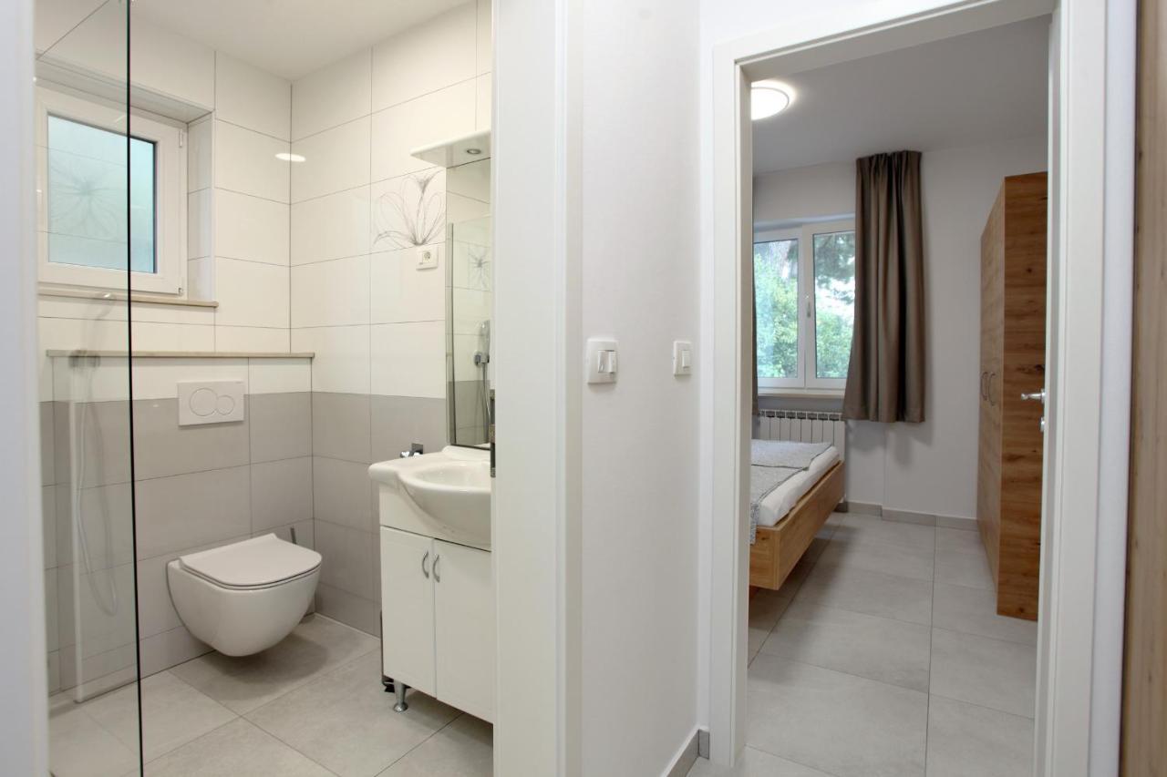 Sea View Apartments Portoroz ZM Zewnętrze zdjęcie
